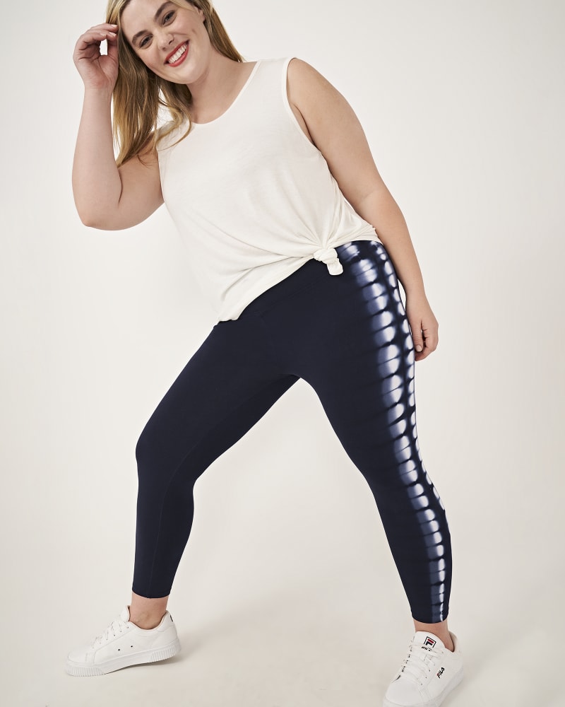 Plus size model with hourglass body shape wearing Daphne Tie-Dye Leggings by Marc NY | Dia&Co | dia_product_style_image_id:160846